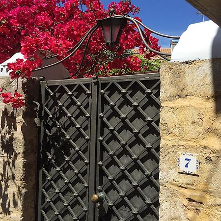 Lefkada Town Traditional House / Cozy Yard Экстерьер фото