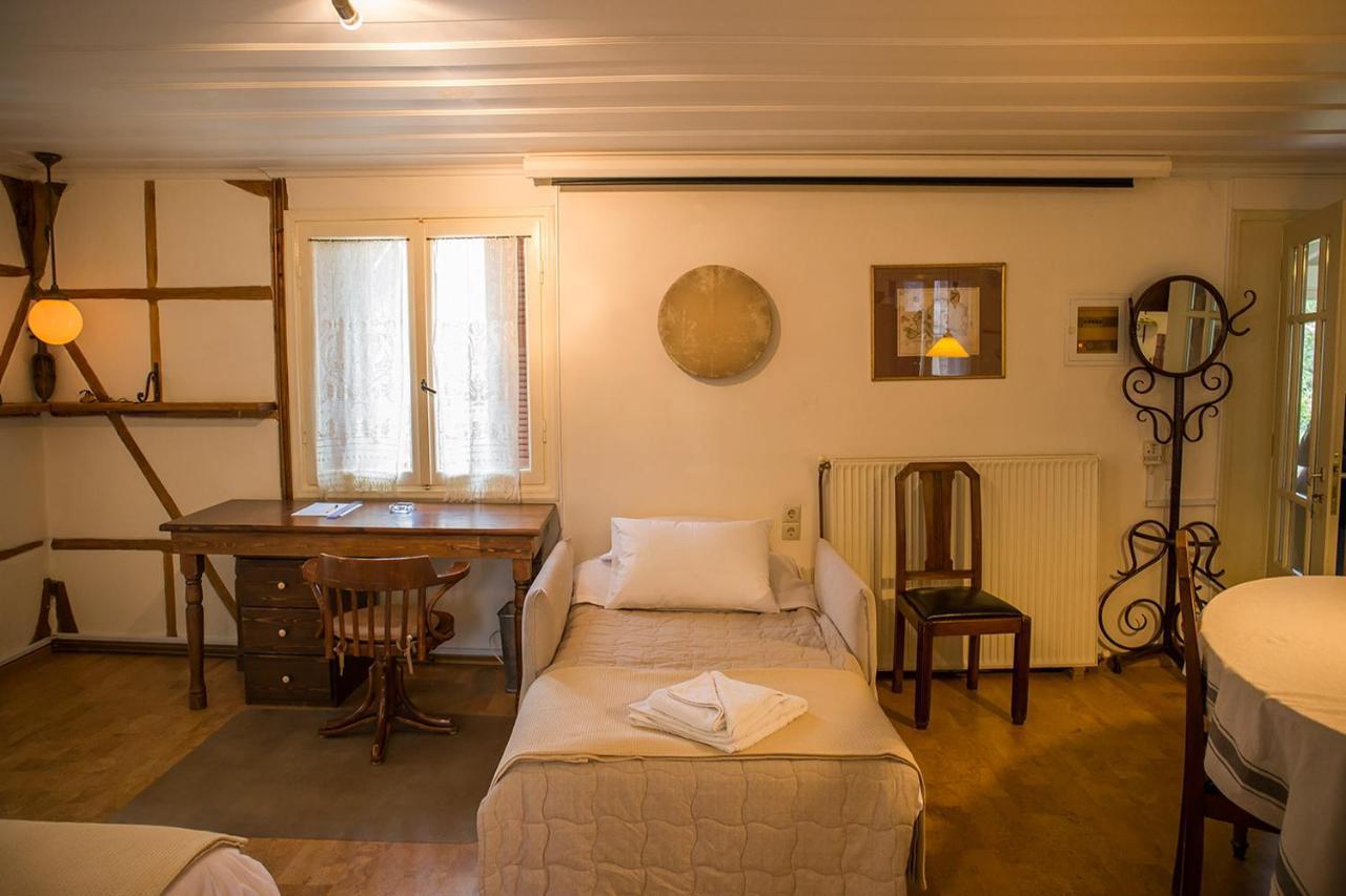 Lefkada Town Traditional House / Cozy Yard Экстерьер фото