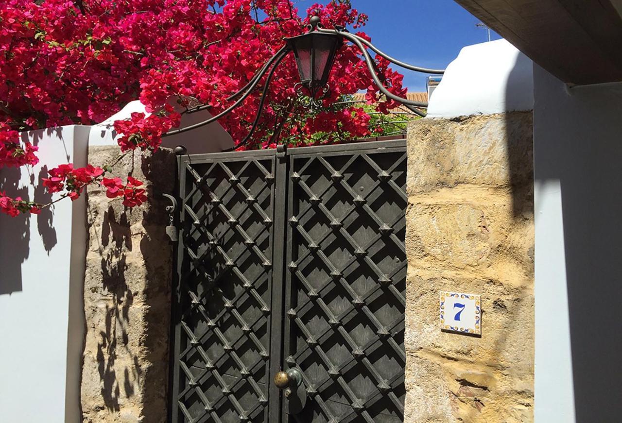 Lefkada Town Traditional House / Cozy Yard Экстерьер фото